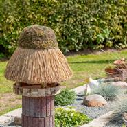 VOSS.garden vogelvoederhuis "Föhr" voederhuisje met rietendak voor vogels doorsnede 65 cm