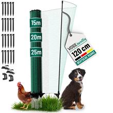 VOSS.farming klassieke groene afrastering van 15 m, 120 cm hoog, 9 palen, niet-elektrisch; afgebeeld met een kip en een puppy ernaast en bijgevoegd productbord.